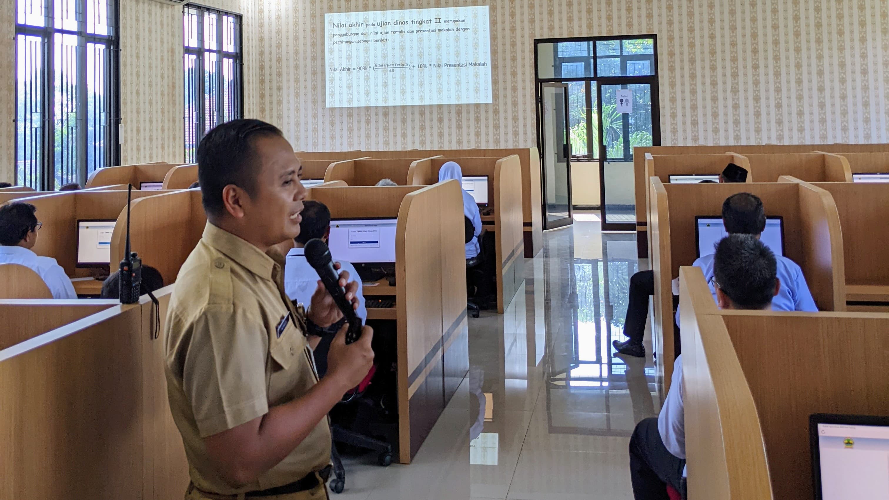 BKD Provinsi Jawa Tengah Fasilitasi Ujian Dinas dan Ujian Penyesuaian Kenaikan Pangkat (UPKP) Tahun 2024 di Titik Lokasi Semarang