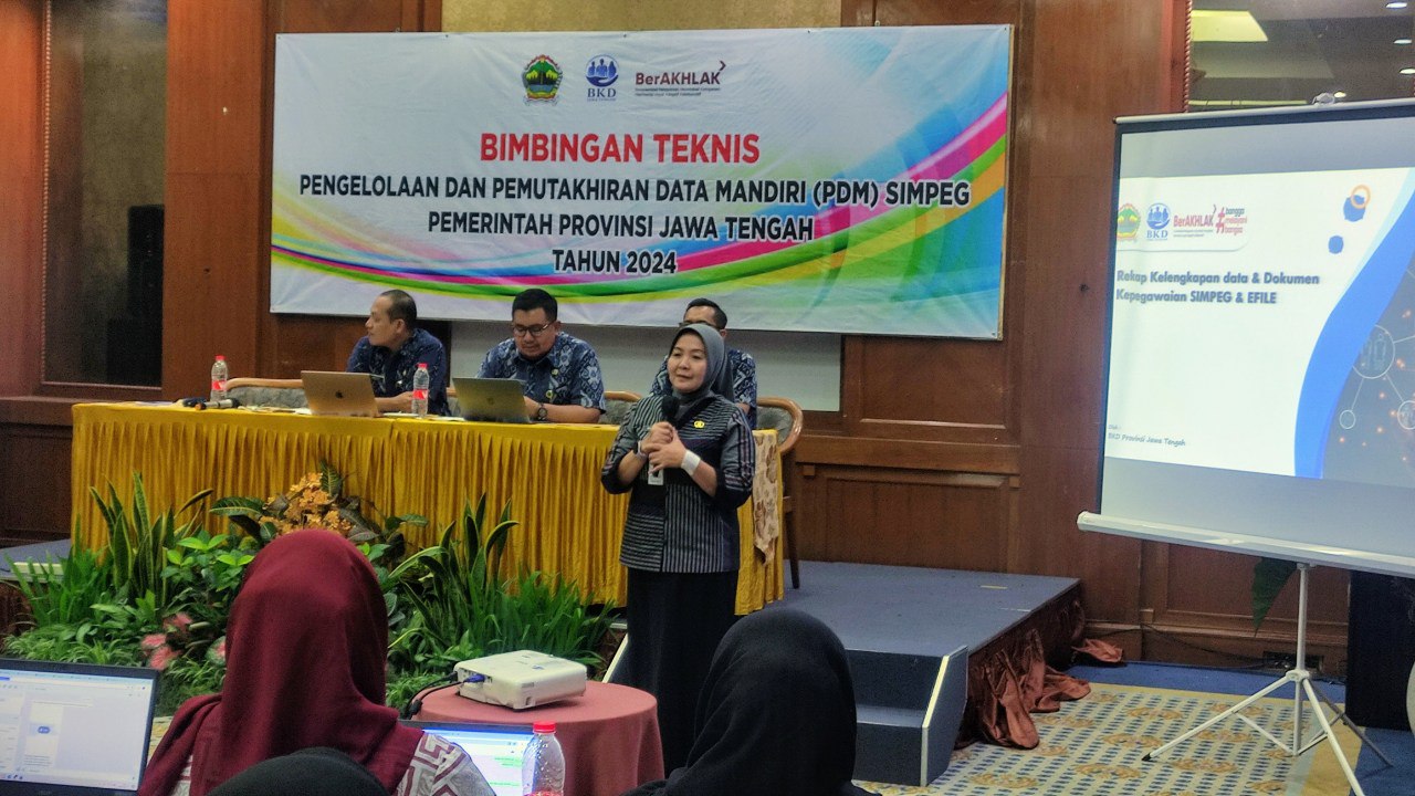 Badan Kepegawaian Daerah Provinsi Jawa Tengah menyelenggarakan kegiatan Bimbingan Teknis Pemutakhiran Data Mandiri (PDM) SIMPEG Tahun Anggaran 2024